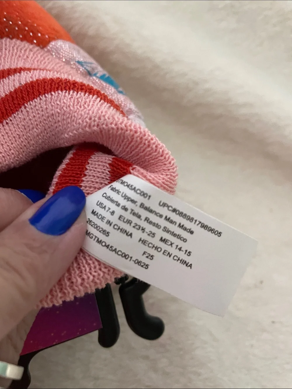 Disney Moana slippers size 7/8